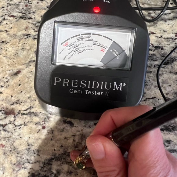 10k yellow gold natural genuine green emerald & diamond ring size 7 3.5 grams - Picture 4 of 16